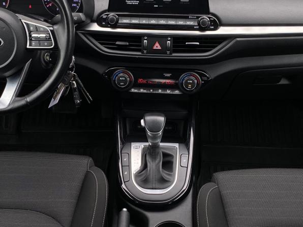 Kia Cerato IV с пробегом 2021 года, цена 2 099 000 рублей, 112383 км, седан, Автокод Объявления