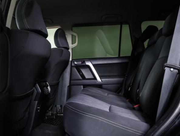 Toyota Land Cruiser Prado 150 Series Рестайлинг 1 с пробегом 2013 года, цена 3 688 000 рублей, 114315 км, внедорожник, Автокод Объявления