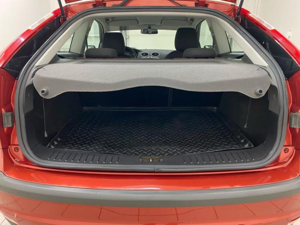 Ford Focus II с пробегом 2007 года, цена 579 000 рублей, 119377 км, хэтчбек, Автокод Объявления