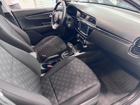 Kia Rio IV с пробегом 2018 года, цена 1 775 000 рублей, 43000 км, хэтчбек, Автокод Объявления