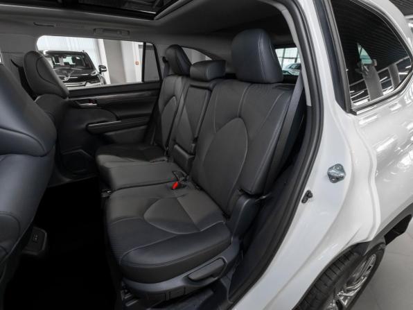 Toyota Highlander IV (XU70) с пробегом 2025 года, цена 5 500 000 рублей, 50 км, внедорожник, Автокод Объявления