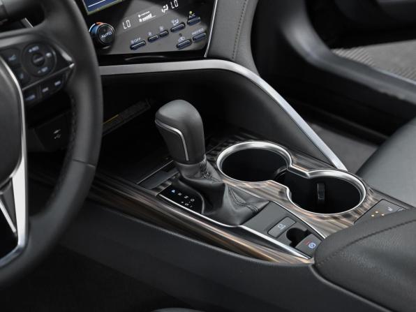Toyota Camry VIII (XV70) с пробегом 2020 года, цена 2 449 000 рублей, 160000 км, седан, Автокод Объявления