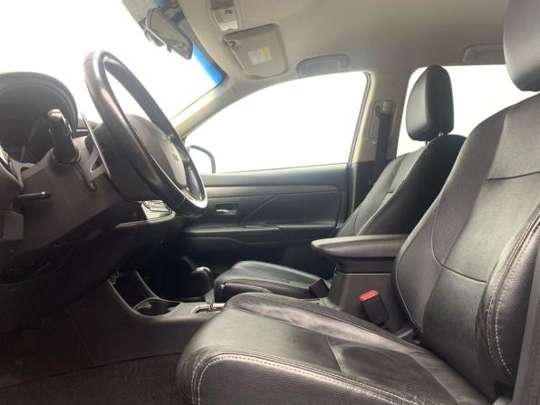 Mitsubishi Outlander III Рестайлинг с пробегом 2014 года, цена 1 459 000 рублей, 203679 км, внедорожник, Автокод Объявления