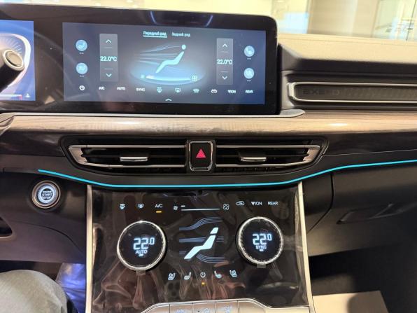 Exeed VX I с пробегом 2023 года, цена 3 900 000 рублей, 32 км, внедорожник, Автокод Объявления