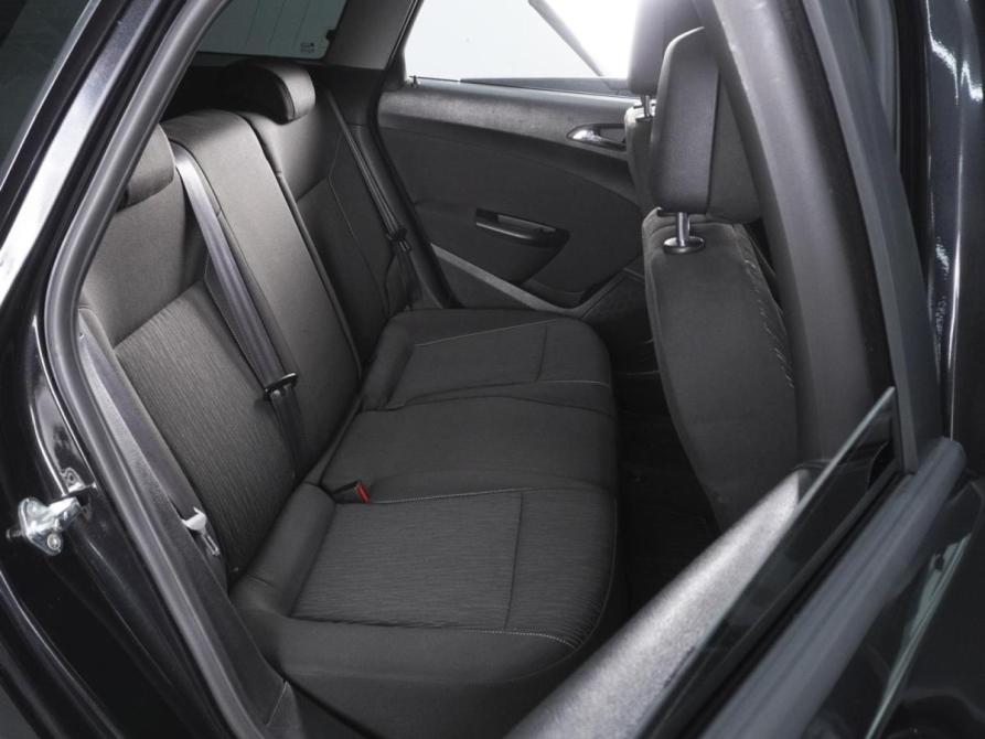 Opel Astra J Рестайлинг Ростов-на-Дону  - изображение 7