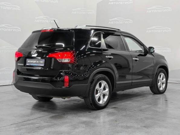 Kia Sorento II Рестайлинг с пробегом 2013 года, цена 1 300 000 рублей, 211700 км, внедорожник, Автокод Объявления
