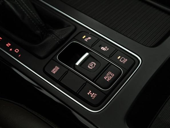 Kia Sorento III Prime Рестайлинг с пробегом 2019 года, цена 2 699 777 рублей, 112894 км, внедорожник, Автокод Объявления