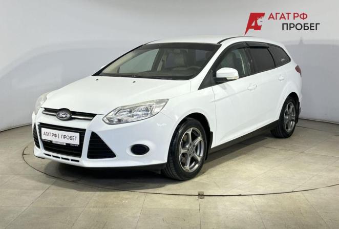 Ford Focus III с пробегом 2013 года, цена 670 000 рублей, 227239 км, универсал, Автокод Объявления