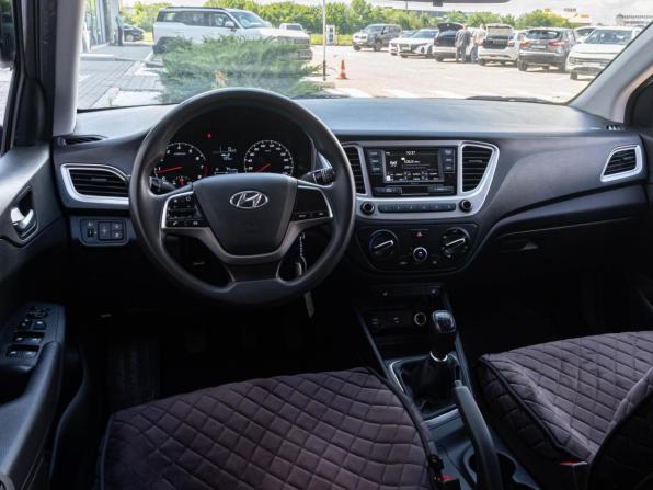 Hyundai Solaris II Рестайлинг с пробегом 2022 года, цена 1 620 000 рублей, 88857 км, седан, Автокод Объявления