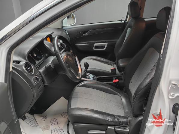 Opel Antara I Рестайлинг с пробегом 2014 года, цена 1 220 000 рублей, 130000 км, внедорожник, Автокод Объявления