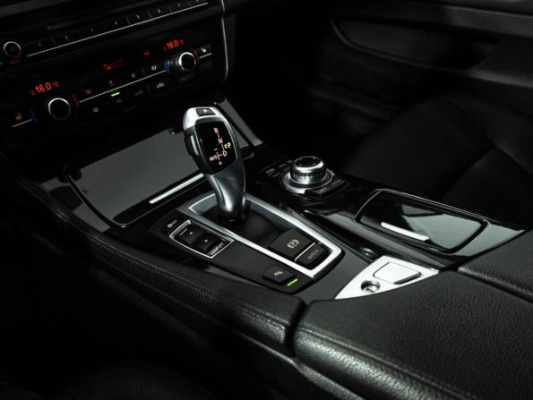 BMW 5 серии VI (F10/F11/F07) Рестайлинг с пробегом 2016 года, цена 1 899 000 рублей, 218858 км, седан, Автокод Объявления