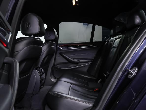 BMW 5 серии VII (G30/G31/G38) с пробегом 2018 года, цена 2 790 000 рублей, 201127 км, седан, Автокод Объявления