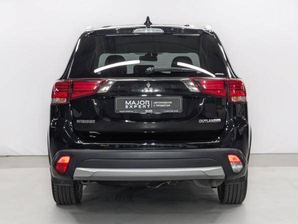 Mitsubishi Outlander III Рестайлинг 2 с пробегом 2017 года, цена 2 050 000 рублей, 120548 км, внедорожник, Автокод Объявления