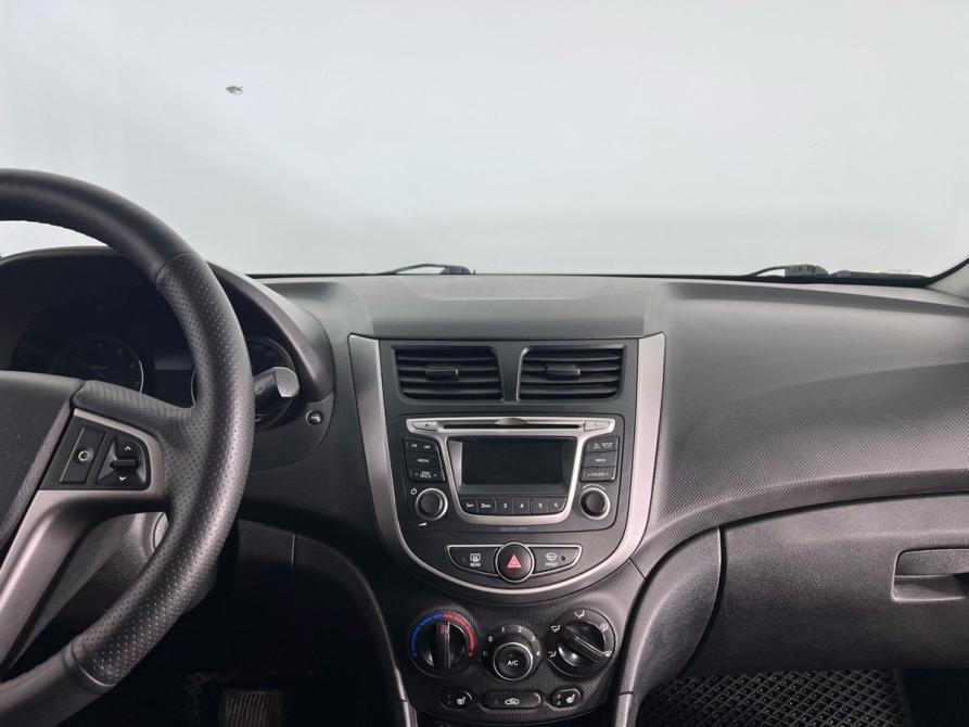 Hyundai Solaris I Рестайлинг Архангельск  - изображение 19