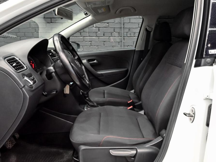 Volkswagen Polo V Рестайлинг Екатеринбург  - изображение 10