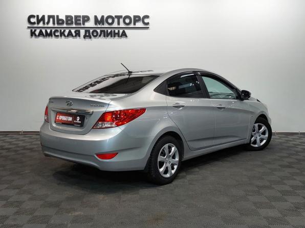 Hyundai Solaris I с пробегом 2011 года, цена 720 000 рублей, 155000 км, седан, Автокод Объявления