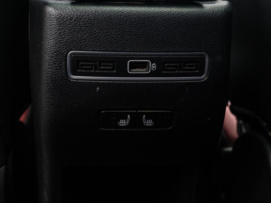 Geely Coolray I Москва  - изображение 9