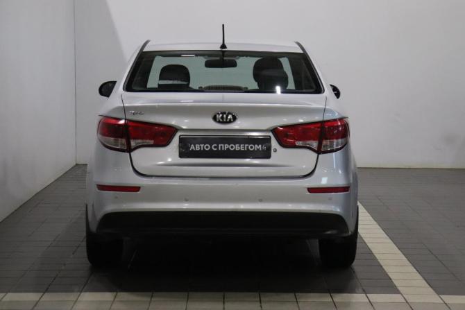 Kia Rio III Рестайлинг с пробегом 2015 года, цена 873 000 рублей, 123280 км, седан, Автокод Объявления