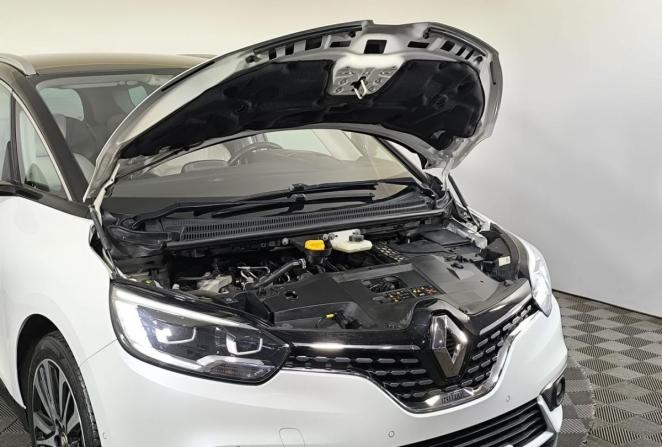 Renault Scenic IV с пробегом 2018 года, цена 1 550 000 рублей, 224940 км, компактвэн, Автокод Объявления