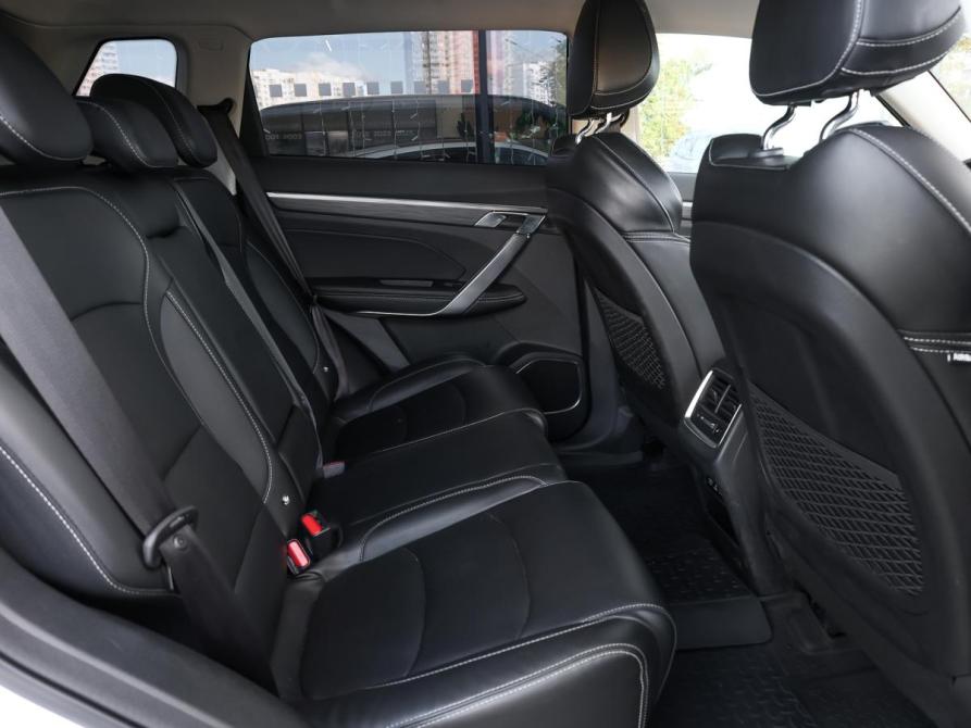 Geely Atlas Pro Москва  - изображение 11