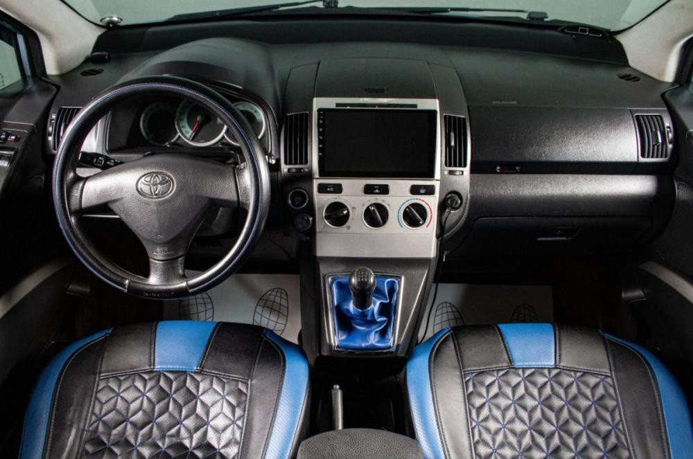 Toyota Corolla Verso I Рестайлинг 2 Сургут  - изображение 13