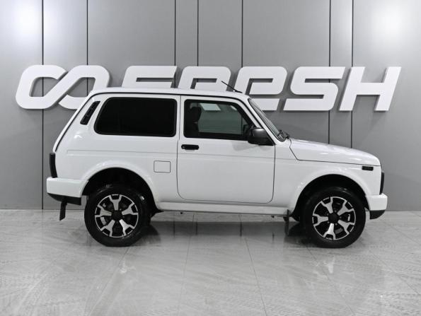 Lada (ВАЗ) Niva Legend с пробегом 2024 года, цена 980 000 рублей, 23949 км, внедорожник, Автокод Объявления