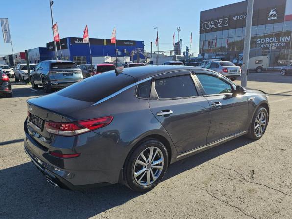 Kia Optima IV Рестайлинг с пробегом 2018 года, цена 2 149 995 рублей, 63981 км, седан, Автокод Объявления
