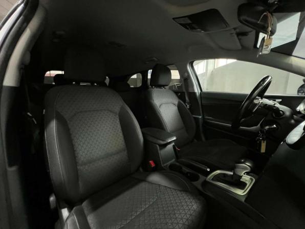 Kia Ceed III с пробегом 2021 года, цена 1 890 000 рублей, 65707 км, универсал, Автокод Объявления