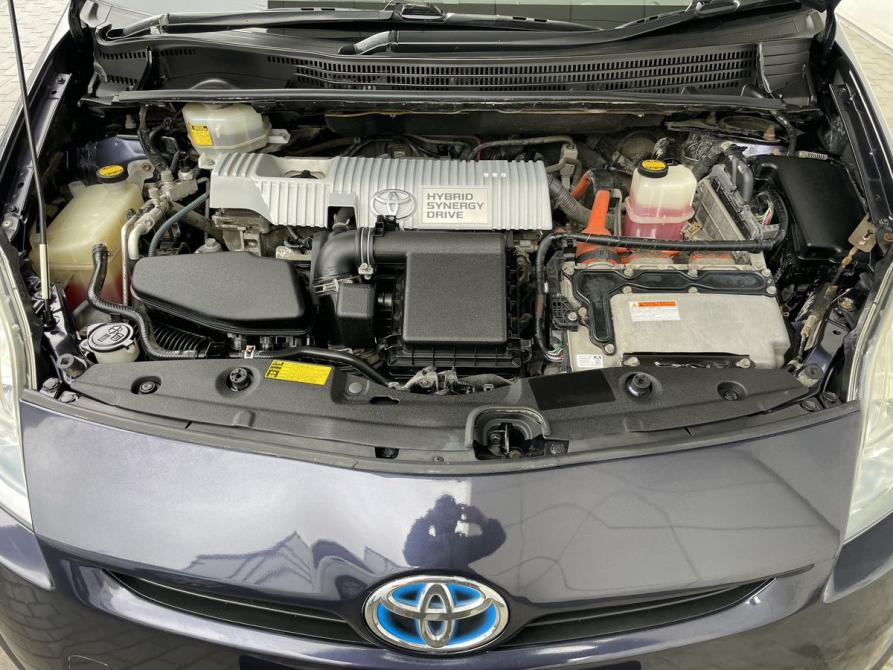 Toyota Prius III (XW30) Екатеринбург  - изображение 11