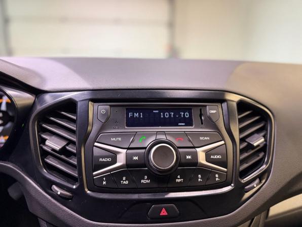 Lada (ВАЗ) Vesta I с пробегом 2019 года, цена 800 000 рублей, 106684 км, седан, Автокод Объявления