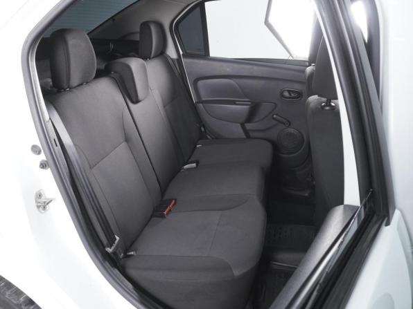 Renault Logan II Рестайлинг с пробегом 2019 года, цена 969 000 рублей, 117788 км, седан, Автокод Объявления