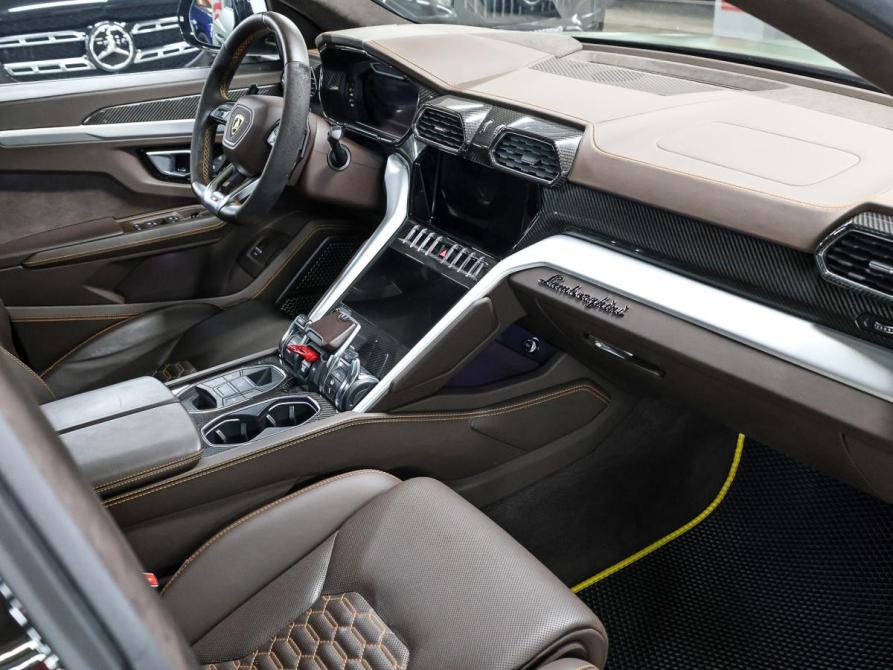 Lamborghini Urus I Москва  - изображение 11