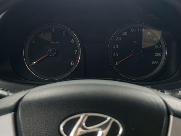 Hyundai Solaris I с пробегом 2012 года, цена 749 900 рублей, 195000 км, хэтчбек, Автокод Объявления