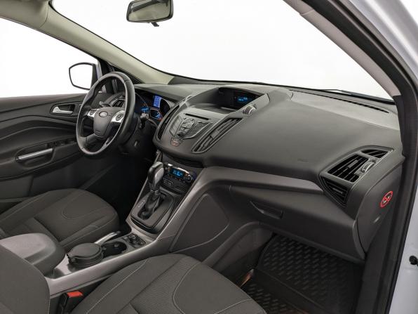 Ford Kuga II с пробегом 2016 года, цена 1 590 000 рублей, 87440 км, внедорожник, Автокод Объявления