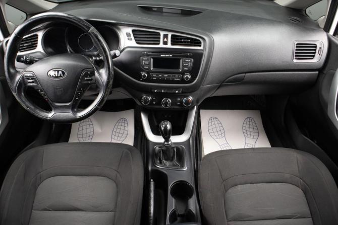Kia Ceed II с пробегом 2015 года, цена 999 000 рублей, 115000 км, хэтчбек, Автокод Объявления