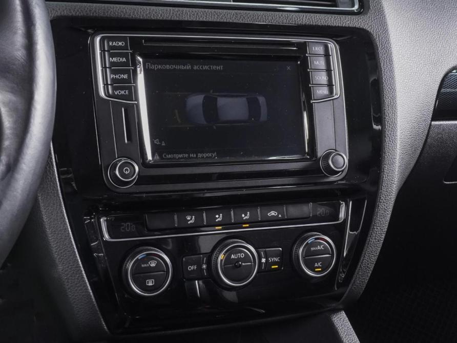 Volkswagen Jetta VI Рестайлинг Ростов-на-Дону  - изображение 12