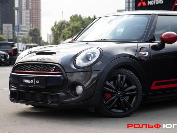 Mini Hatch III (F55/F56) с пробегом 2015 года, цена 1 768 000 рублей, 114043 км, хэтчбек, Автокод Объявления
