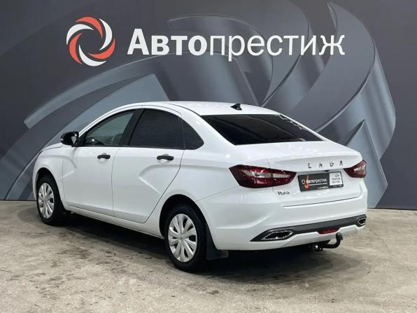 Lada (ВАЗ) Vesta I Рестайлинг (NG) с пробегом 2024 года, цена 1 050 000 рублей, 74736 км, седан, Автокод Объявления