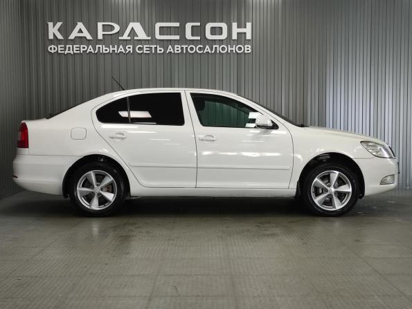 Skoda Octavia II (A5) Рестайлинг с пробегом 2012 года, цена 849 000 рублей, 222000 км, лифтбек, Автокод Объявления