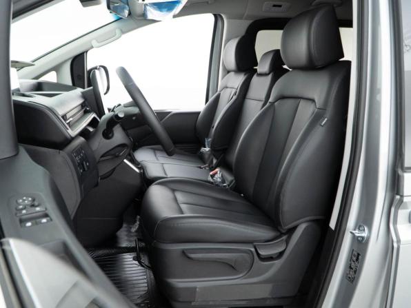 Hyundai Staria I с пробегом 2025 года, цена 6 968 888 рублей, 884 км, минивэн, Автокод Объявления