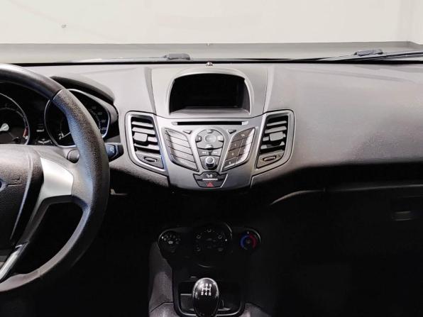 Ford Fiesta Mk6 Рестайлинг с пробегом 2015 года, цена 893 000 рублей, 76481 км, хэтчбек, Автокод Объявления