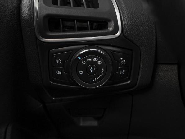 Ford Focus III с пробегом 2013 года, цена 829 000 рублей, 180623 км, хэтчбек, Автокод Объявления