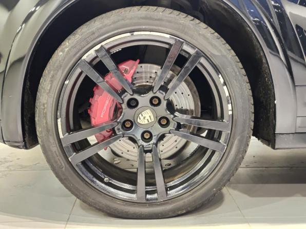 Porsche Cayenne II (958) с пробегом 2012 года, цена 2 170 000 рублей, 199232 км, внедорожник, Автокод Объявления