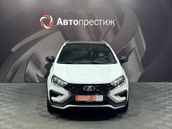 Lada (ВАЗ) Vesta I Рестайлинг (NG) с пробегом 2024 года, цена 1 360 000 рублей, 59650 км, универсал, Автокод Объявления