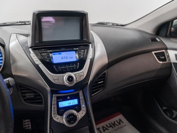 Hyundai Avante V с пробегом 2011 года, цена 1 025 000 рублей, 146875 км, седан, Автокод Объявления