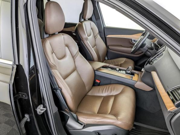 Volvo XC90 II Рестайлинг 1 с пробегом 2021 года, цена 4 650 000 рублей, 81560 км, внедорожник, Автокод Объявления