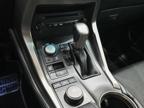 Lexus NX I с пробегом 2015 года, цена 3 195 000 рублей, 81987 км, внедорожник, Автокод Объявления