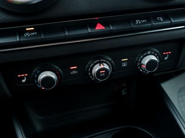 Audi A3 III (8V) с пробегом 2013 года, цена 1 399 000 рублей, 168000 км, седан, Автокод Объявления