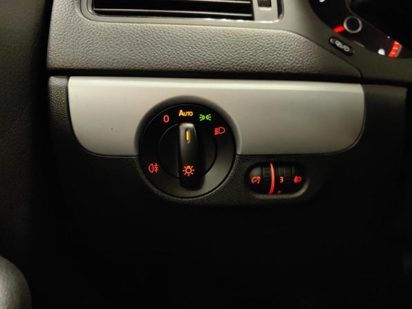 Volkswagen Jetta VI с пробегом 2012 года, цена 925 000 рублей, 114149 км, седан, Автокод Объявления