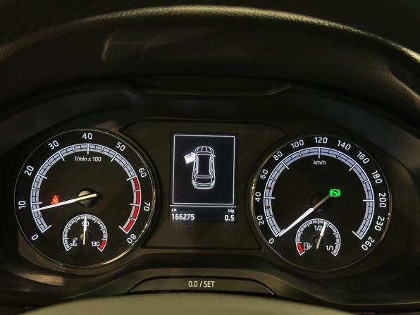 Skoda Karoq I с пробегом 2020 года, цена 1 917 000 рублей, 166273 км, внедорожник, Автокод Объявления